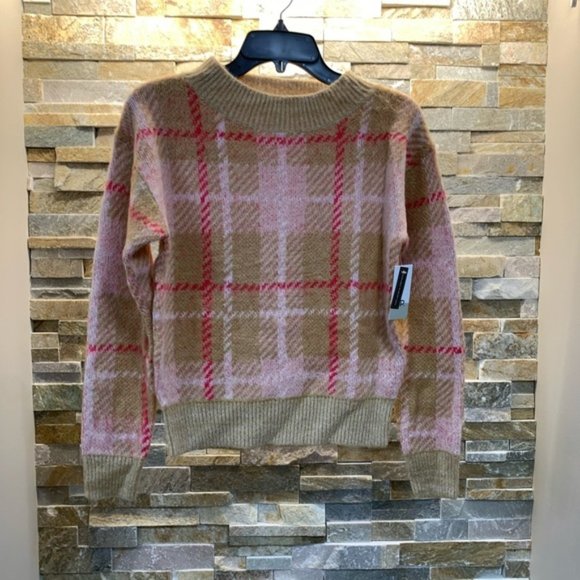 BP. Plaid Print Pullover Sweater - Picture 3 of 6